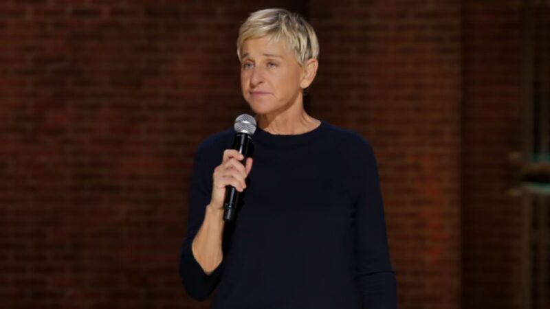 After leaving the US and moving to England after Trump's presidential victory, Ellen DeGeneres makes a spectacular public debut