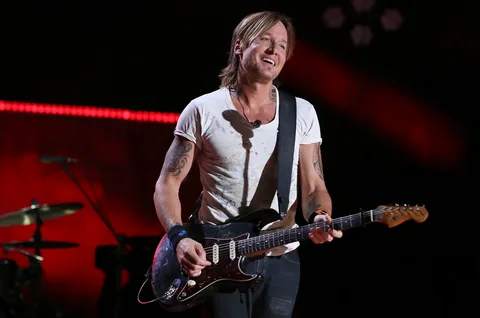 As he begins his new residency in Vegas, Keith Urban says he wants his fans to have the best freaking night of your life