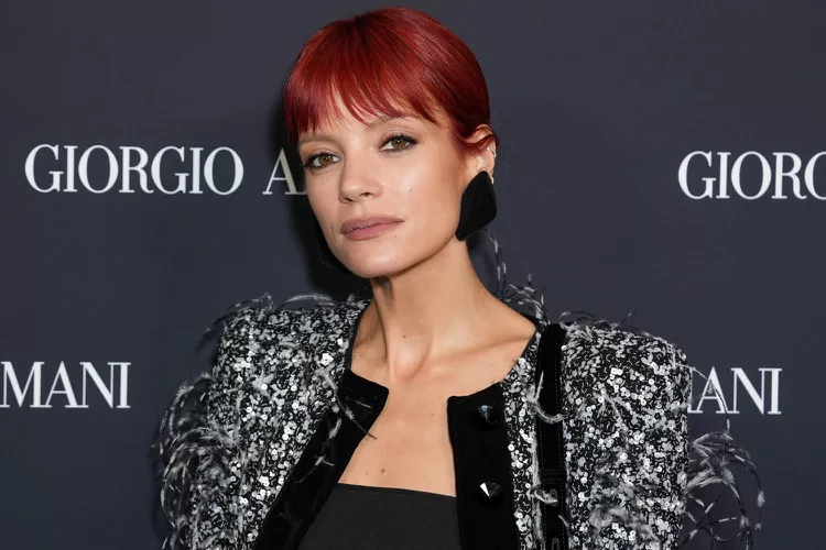 Lily Allen claims that selling photos of her feet brings in more money than having nearly 8 million Spotify listeners