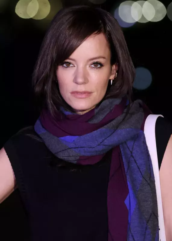Lily Allen claims that selling photos of her feet brings in more money than having nearly 8 million Spotify listeners