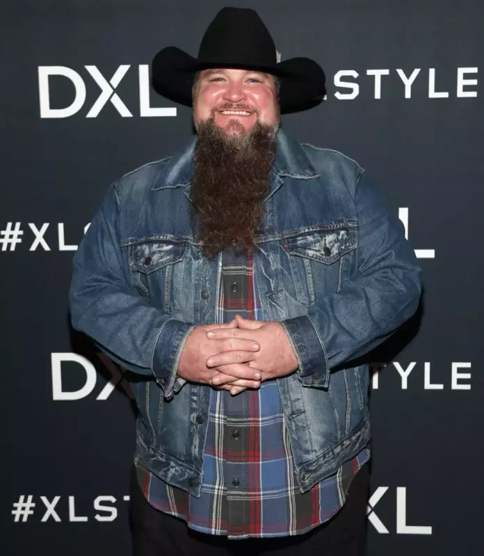 After accidentally shooting himself, the Voice Winner Sundance Head is in stable condition, saying, It happened so fast