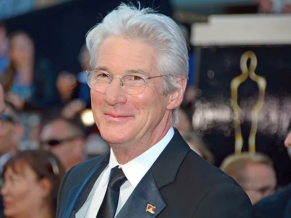 She Gave Me 7 Years in the U.S. After leaving Hollywood with his wife, Richard Gere will spend Thanksgiving at his new home in Spain