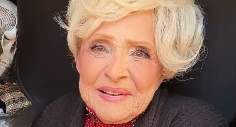 Brenda Lee recalls a special bond with her favorite Beatle John Lennon when the band opened for her in the early 1960s