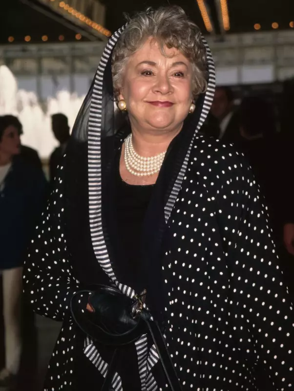 Dame Joan Plowright, Laurence Olivier's widow and an Oscar nominee, passes away at age 95
