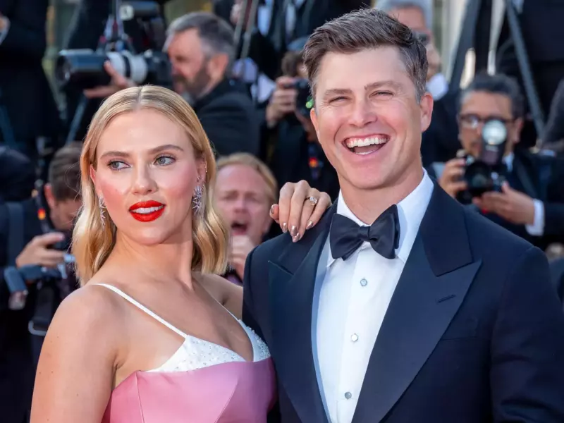 At the SNL 50th anniversary special, Scarlett Johansson and Colin Jost spend a date night together